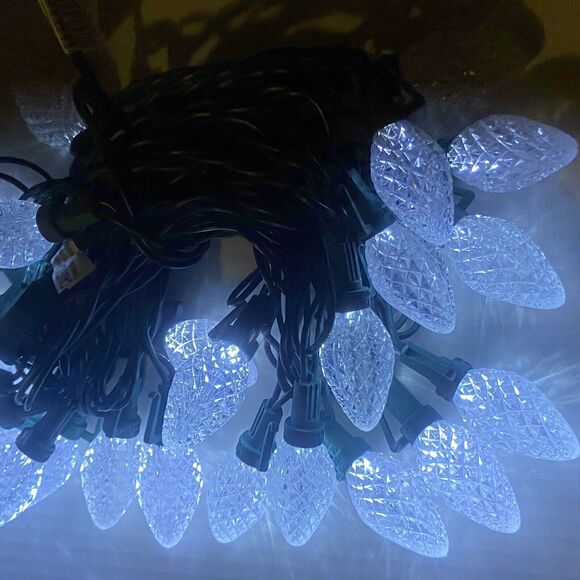 Yule Rite 25 Pine Cone String Lights Cool White Indoor Outdoor Total Length 15ft - Picture 3 of 10